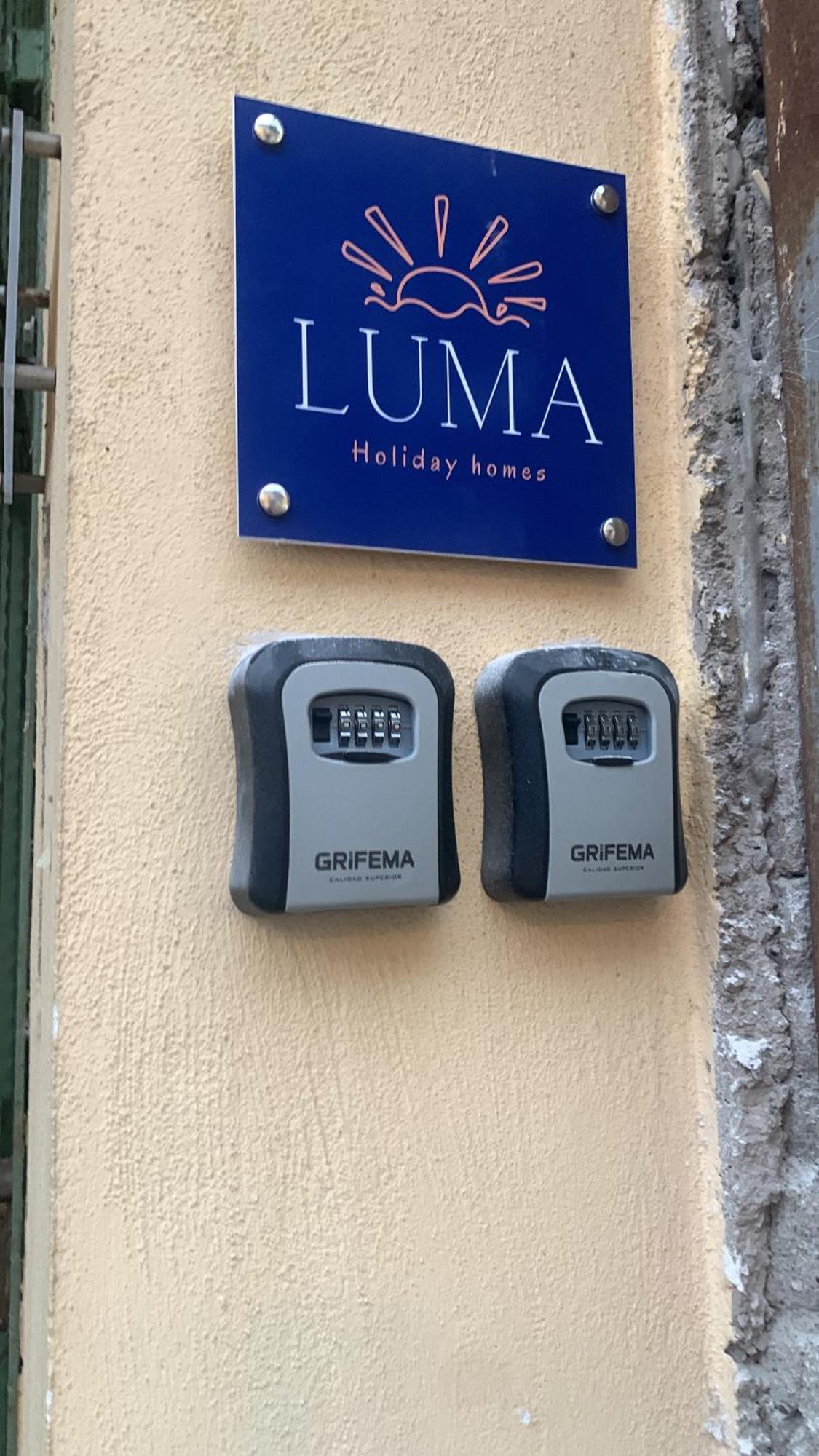 Luma Holiday Homes Mondragone Ngoại thất bức ảnh