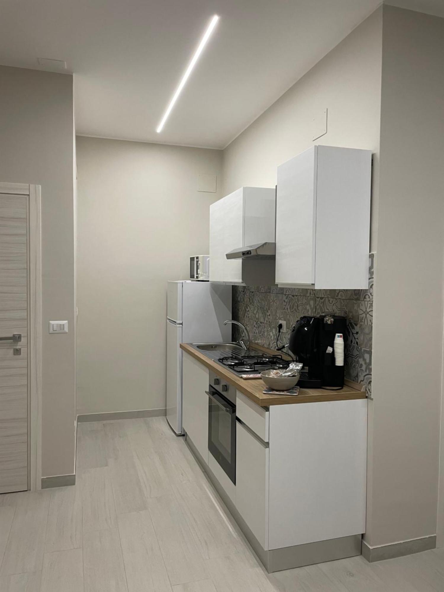 Luma Holiday Homes Mondragone Ngoại thất bức ảnh